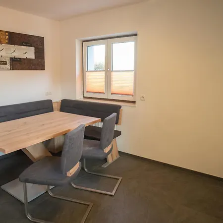 Ferienwohnug Weissl Apartment Matrei am Brenner Exterior photo